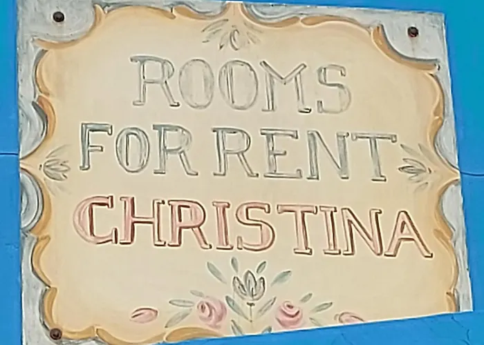 Christina Rooms No1